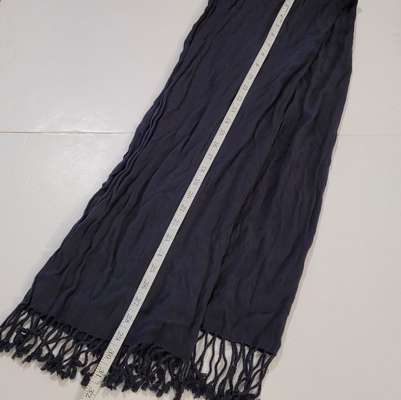 Scarf - Picture 3 of 4